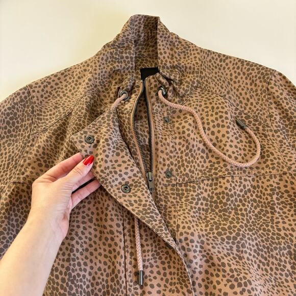 Rails Tennessee Tawny Spots Leopard Print
Bomber Brown Jacket Size Small NWT - Picture 5 of 11